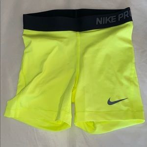 Nike pro women’s XS neon spandex
